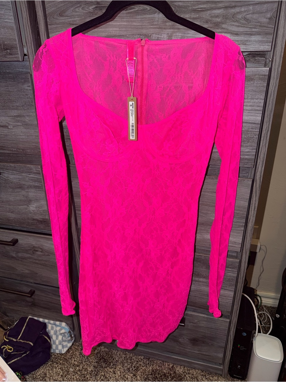 SKIMS Hot Pink Lace Long Sleeve Bodycon Dress - Picture 2 of 3